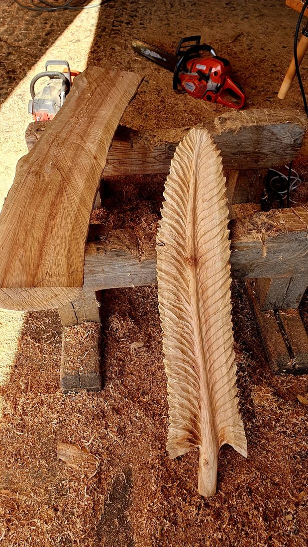 Feder in der Werkstatt aus Holz