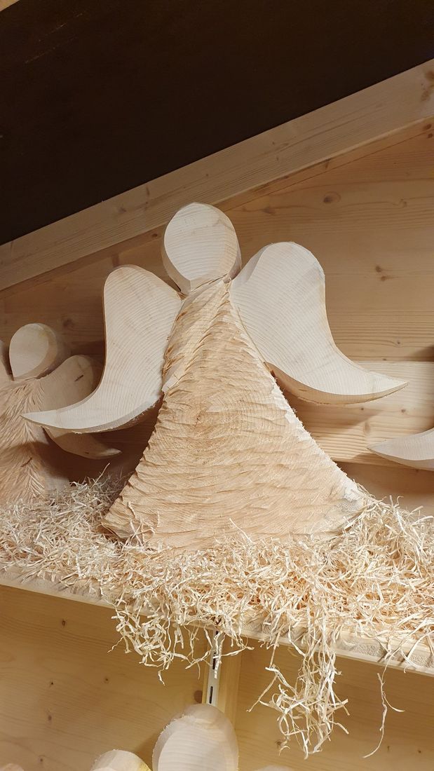 Engel natur aus Holz